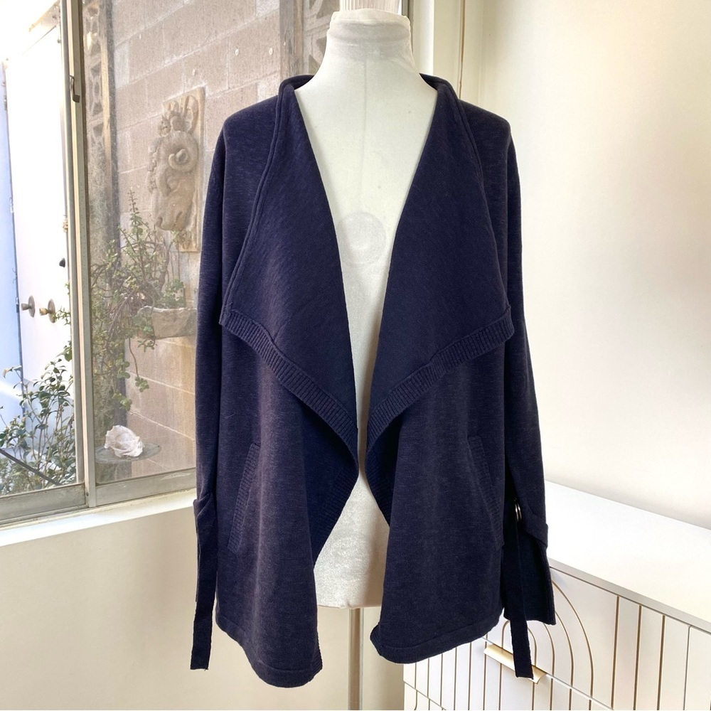 Skies Are Blue NWT Soft Drape Cardigan w/ Sleeve Buckle Detail — Navy, Size L